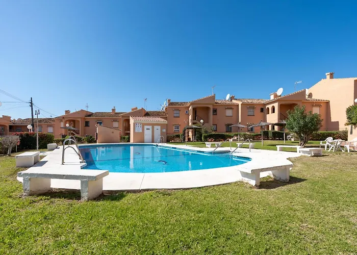 Casa Ventura Charming Beachside In El Faro 3*